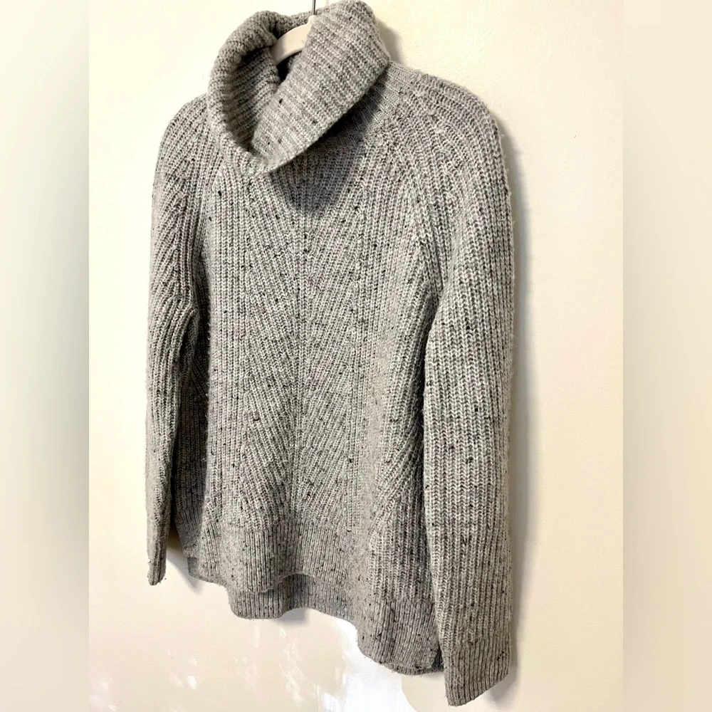 Madewell Donegal Mercer Turtleneck Sweater in Coziest Yarn size Medium